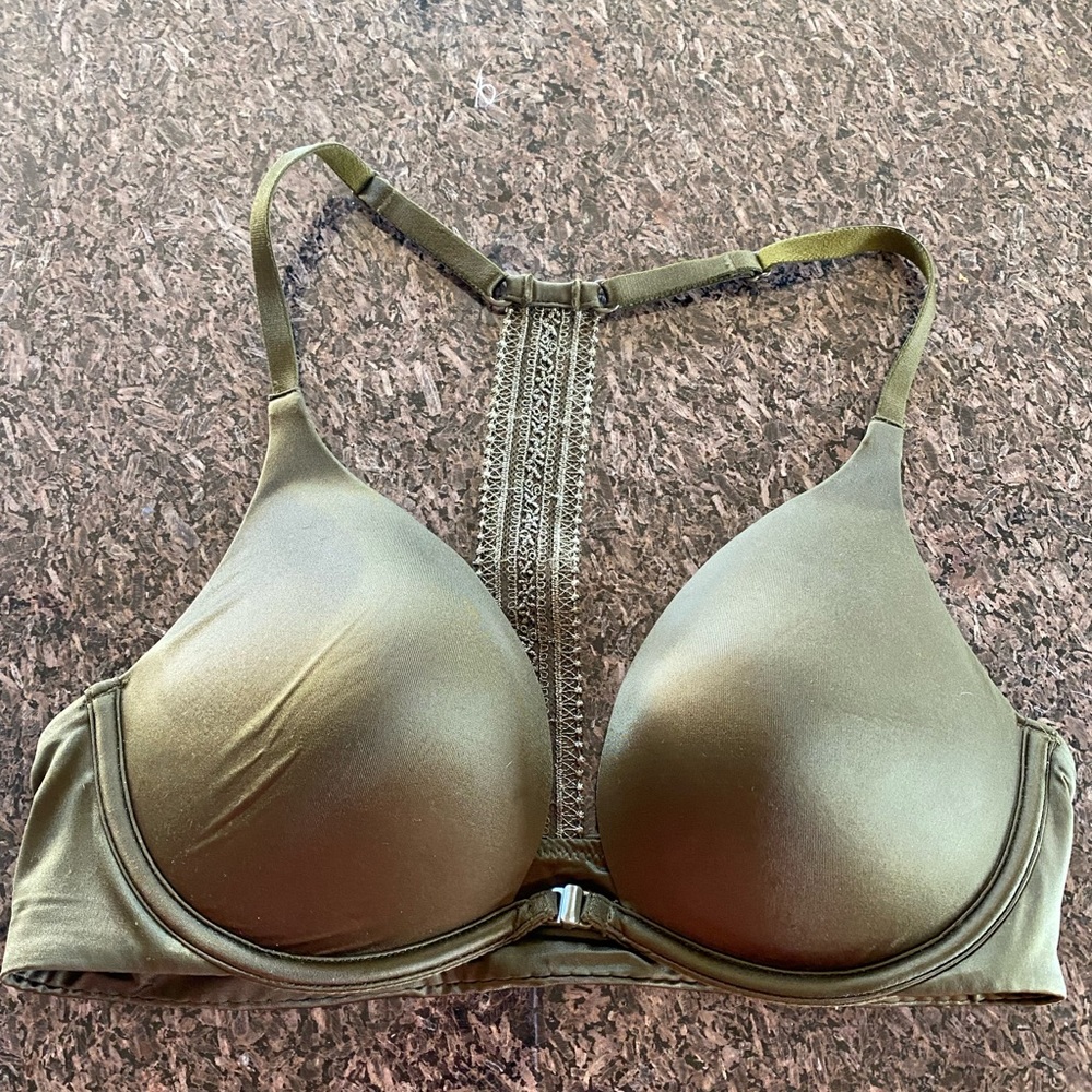Victoria’s Secret Very Sexy Push-up/Pigeonnant Bra